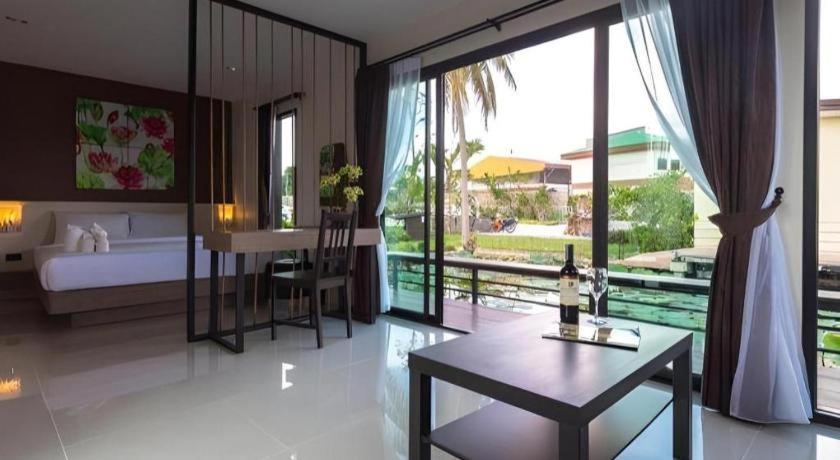 Bua Tara Resort Nong Prue Exterior foto